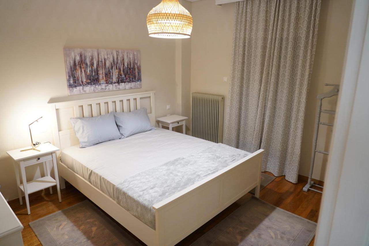 Larissa Downtown Apartment With Parking المظهر الخارجي الصورة