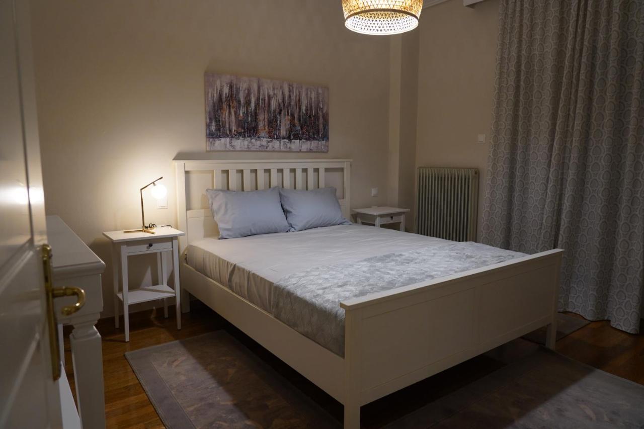 Larissa Downtown Apartment With Parking المظهر الخارجي الصورة
